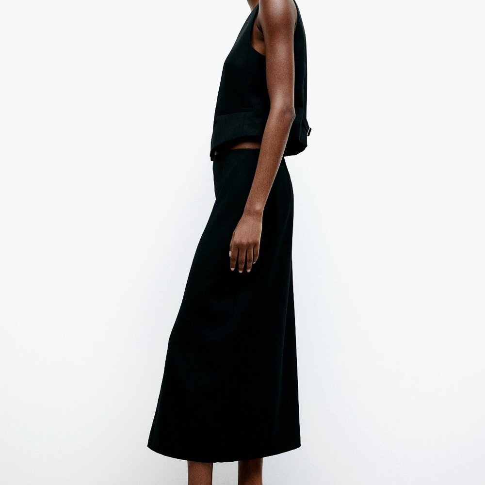 NWT H&M Slit Hem Pencil Skirt (Black)